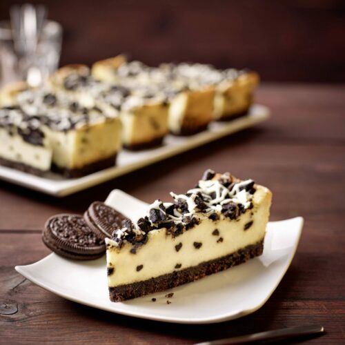 8109313-Cookies-Cream-Cheesecake-Supreme